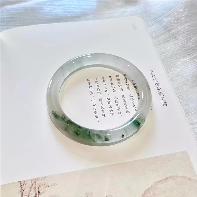 200c66f9-d225-4692-bd51-1f96565d3c41